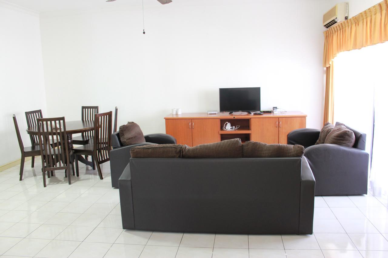 Marina Court, Kota Kinabalu, Sabah Villa ภายนอก รูปภาพ